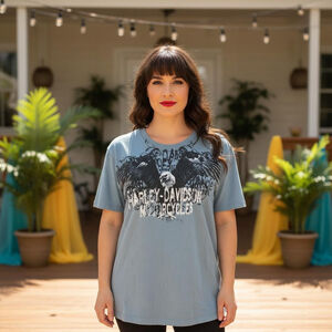 Women’s Harley Davidson t-shirt size small